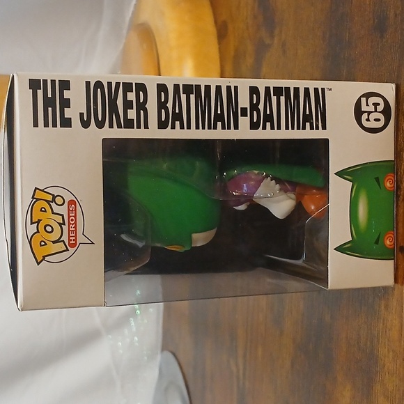 FIRM $$ Funko Pop Joker Batman Vinyl Figure - Picture 3 of 6